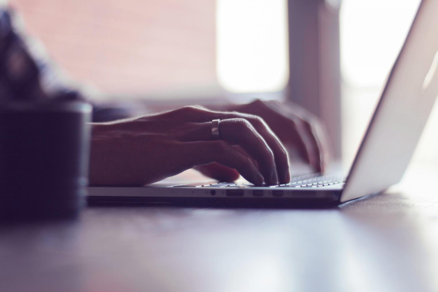 Kontakt zu Dexarivonte aufnehmen